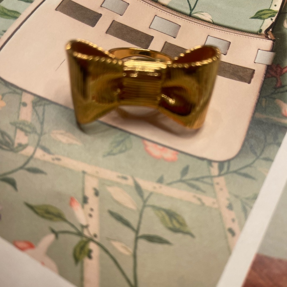 NWOT Kate Spade Gold Bow Ring-Size 8 - Picture 9 of 16